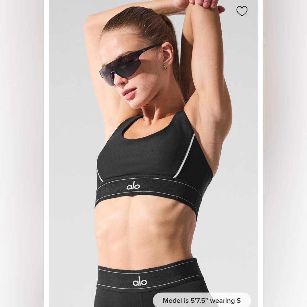 ALO Yoga Suit Up Set - Picture 12 of 12